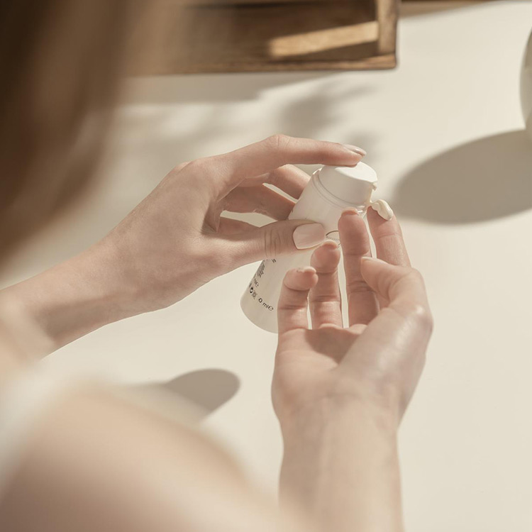 Ozonated Anti-Blemish Cream