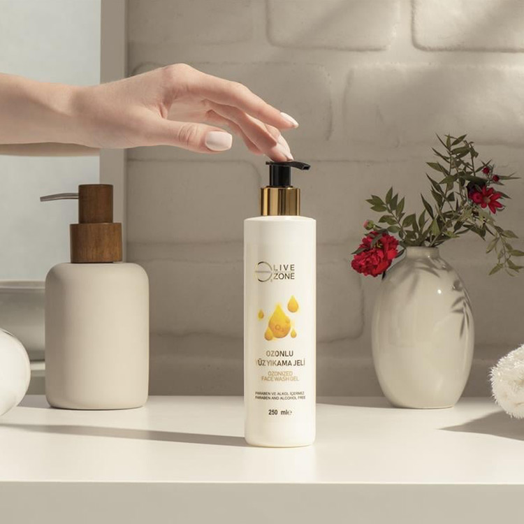 Ozonated Facial Cleansing Gel